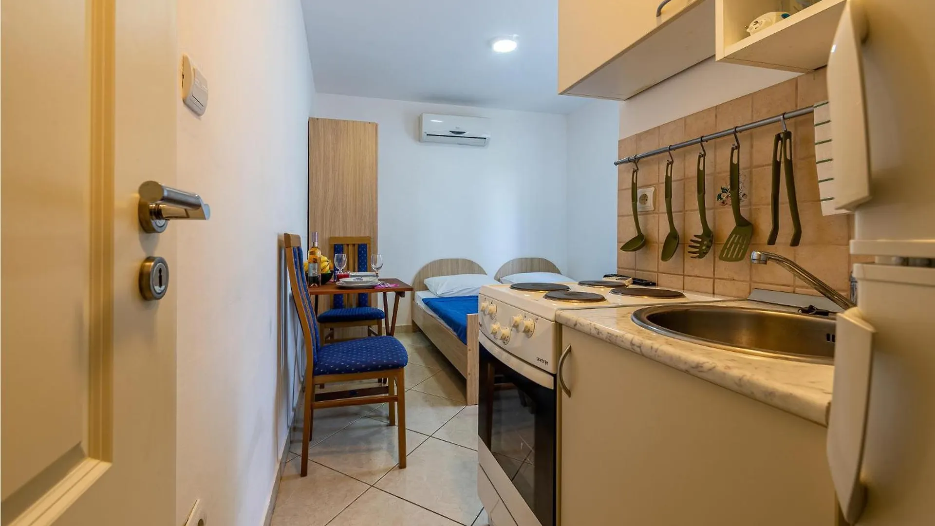 Cozy Apartment In Seline With Wifi